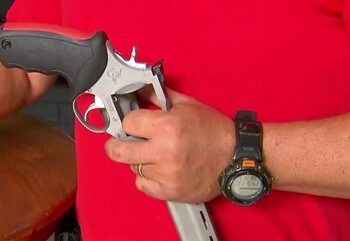 Registro de novas armas de fogo no Brasil diminuiu 95,7{200ef881d612a38dd83e818d62bed94b19414beb26f8f9fc9b9856dff27684f8} em um ano