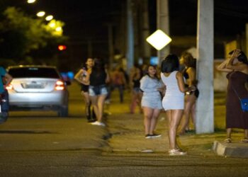 Mulheres venezuelanas enfrentam mais desemprego e informalidade no Brasil, revela estudo da ONU